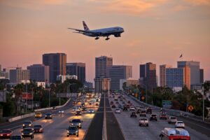 Ein Flug in die USA bietet die Möglichkeit, eines der vielfältigsten und faszinierendsten Länder der Welt zu erkunden.