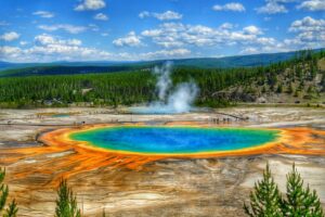 Der Yellowstone-Nationalpark ist einer der bekanntesten und ältesten Nationalparks der Welt.