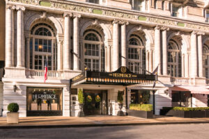 Fassade des Hermitage Hotels in Downtown Nashville